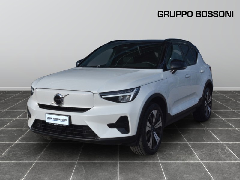1 - Volvo XC40 single motor plus rwd edt