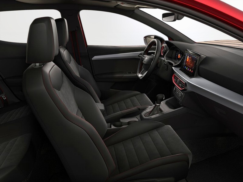 13 - Seat Ibiza 5 porte 1.0 ecotsi 95cv fr