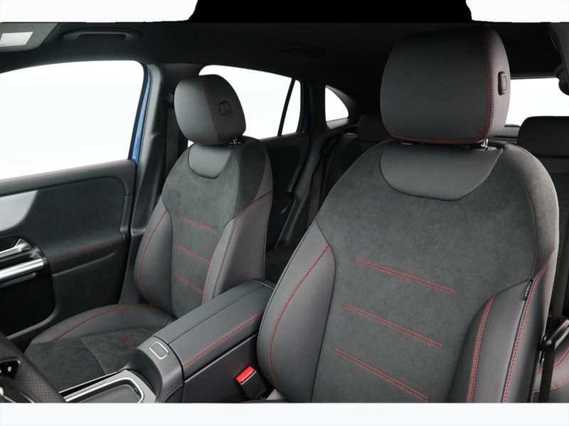 7 - Mercedes GLA 200 d amg line premium 8g-dct
