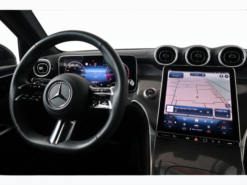 13 - Mercedes GLC suv 220 d amg premium 4matic 9g-tronic