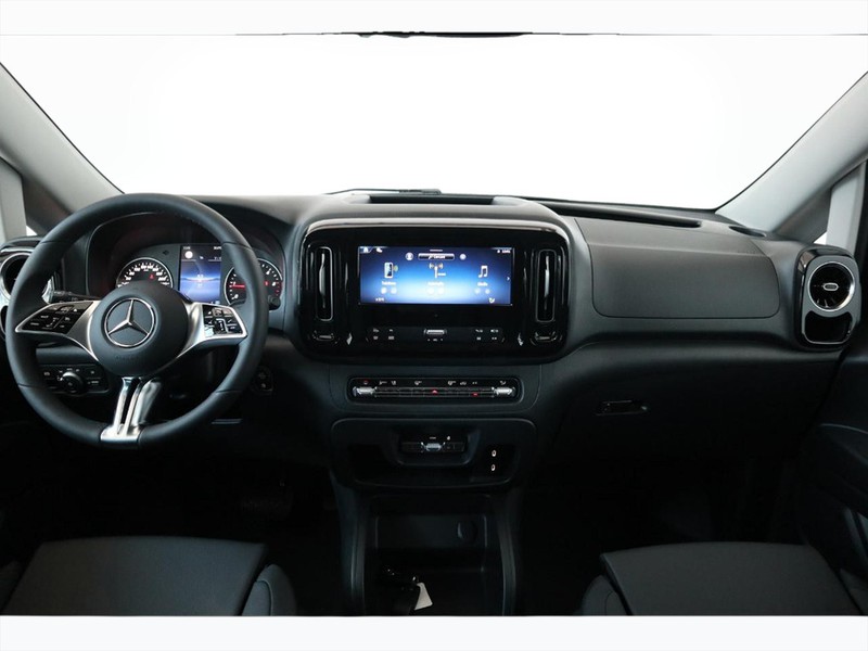 13 - Mercedes Vans Vito mixto 116 cdi compact select 9g-tronic