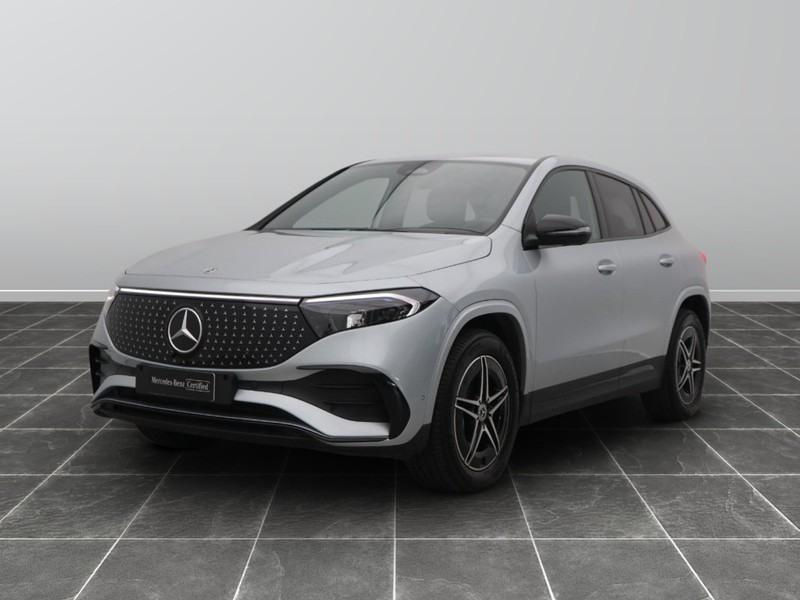 1 - Mercedes EQA 250+ amg line advanced