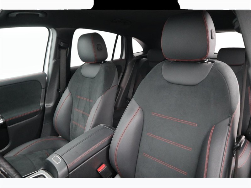 7 - Mercedes GLA 200 d amg line advanced plus 8g-dct
