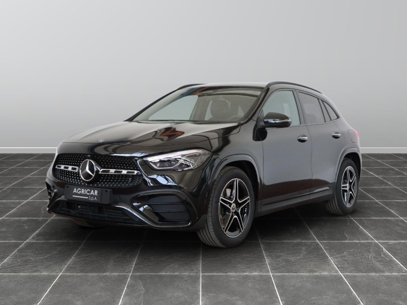 1 - Mercedes GLA 200 d amg line advanced plus 8g-dct