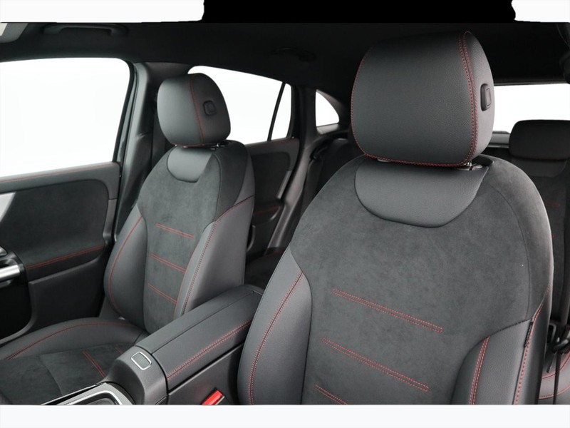 7 - Mercedes GLA 200 d amg line advanced plus 4matic 8g-dct