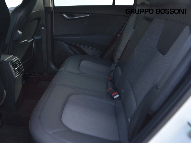 7 - Kia Niro 1.6 gdi hybrid style dct6