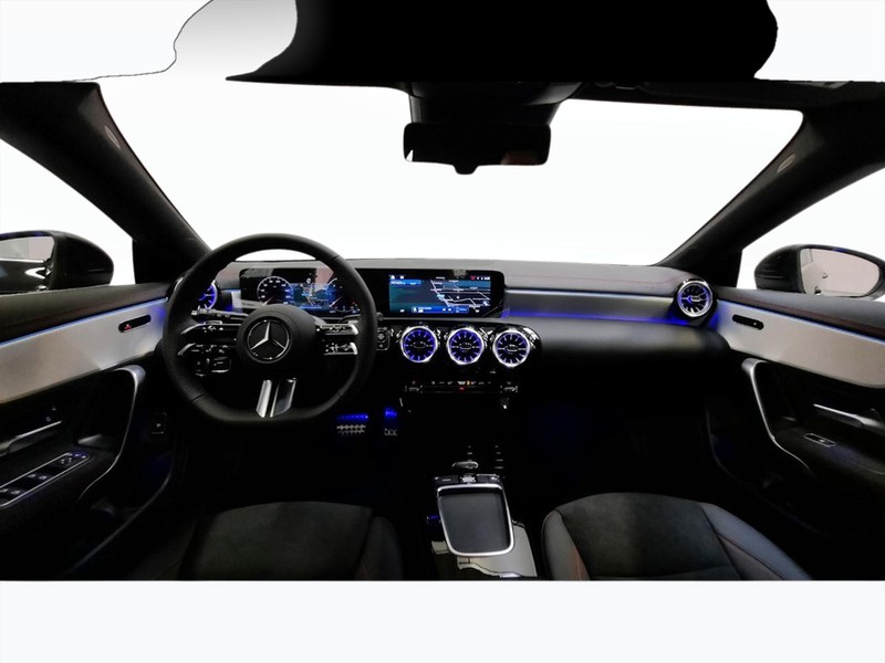 7 - Mercedes CLA shooting brake 180 d amg line advanced plus 8g-dct