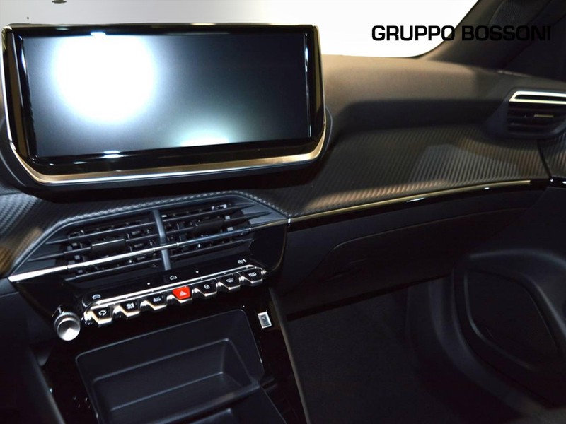 19 - Peugeot 2008 1.2 hybrid 145cv allure e-dcs6