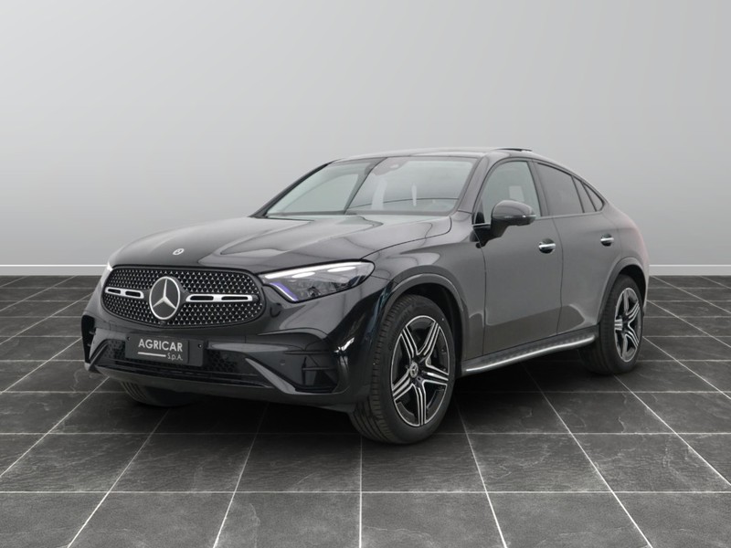 1 - Mercedes GLC coupe 220 d amg line premium 4matic 9g-tronic
