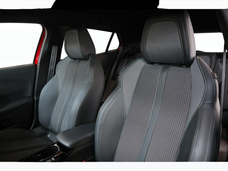 7 - Peugeot 2008 1.2 puretech 130cv gt eat s&s