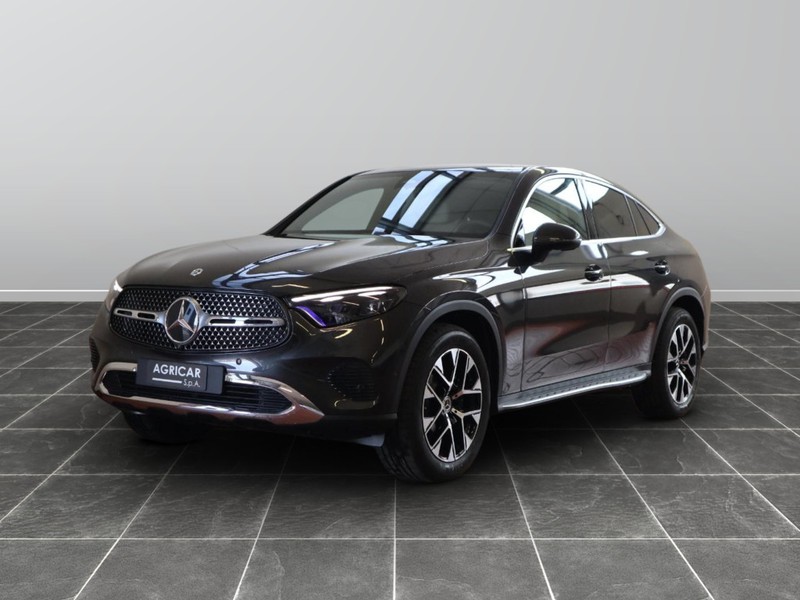 1 - Mercedes GLC coupe 220 d advanced 4matic 9g-tronic