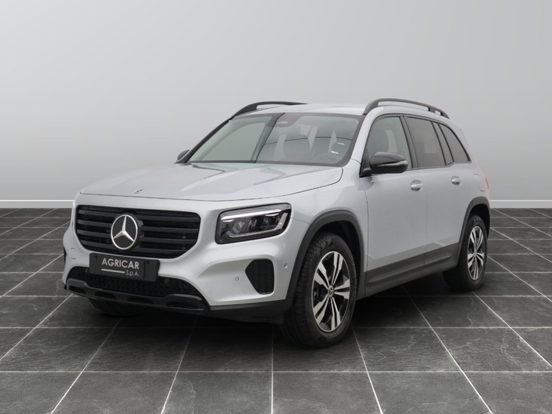 1 - Mercedes GLB 200 d progressive advanced plus 8g-dct