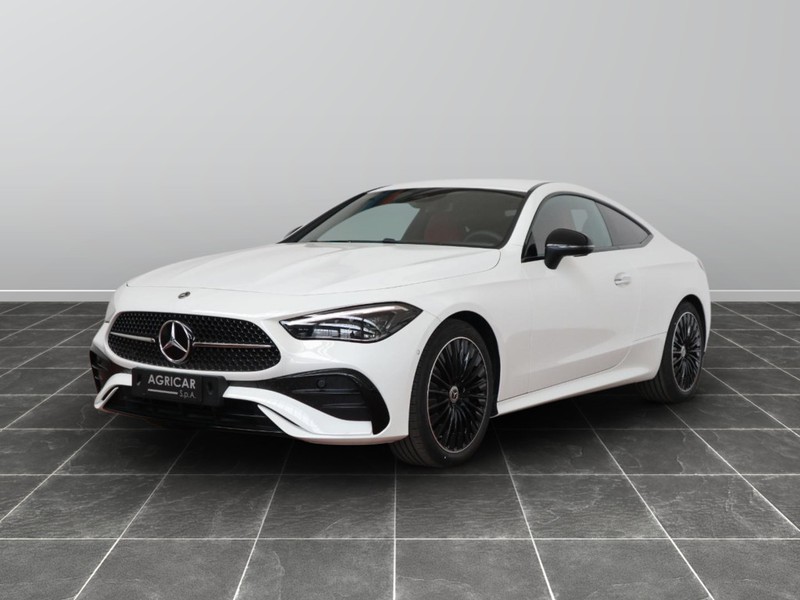 1 - Mercedes CLE coupe 300 amg line advanced 4matic 9g-tronic plus