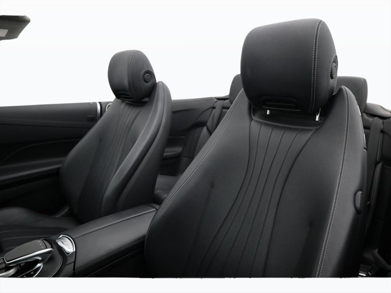 7 - Mercedes Classe E cabrio 220 business sport 9g-tronic plus