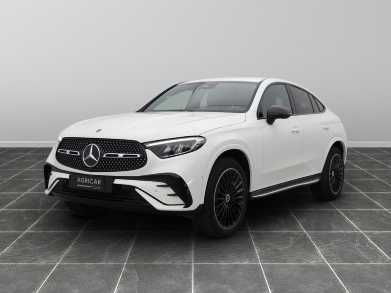 1 - Mercedes GLC coupe 300 de plug in hybrid amg line advanced tech 4matic 9g-tronic