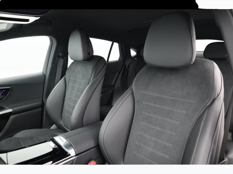 7 - Mercedes GLC coupe 300 de plug in hybrid amg line advanced tech 4matic 9g-tronic