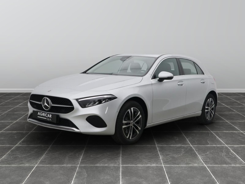 1 - Mercedes Classe A 250 e plug-in-hybrid progressive advanced speedshift dct amg 8g