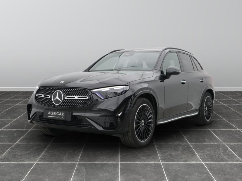 1 - Mercedes GLC suv 300 amg line premium 4matic 9g-tronic