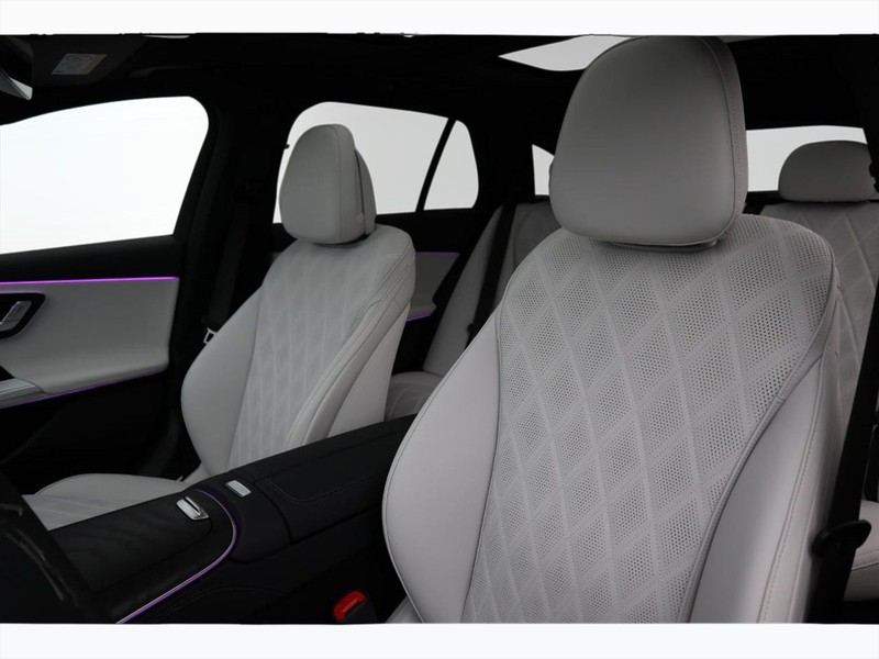 7 - Mercedes Classe E station wagon 220 d amg line premium 4matic 9g-tronic