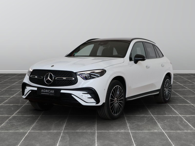 1 - Mercedes GLC suv 300 de plug in hybrid amg line premium tech 4matic 9g-tronic