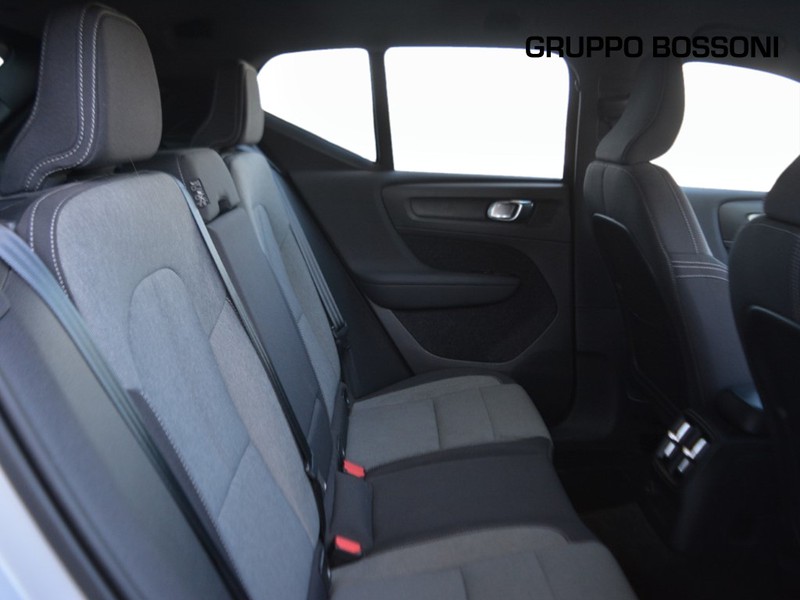 7 - Volvo XC40 1.5 t5 recharge plug-in-hybrid inscription expression geartronic my21