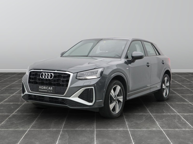 1 - Audi Q2 30 2.0 tdi s line edition s tronic