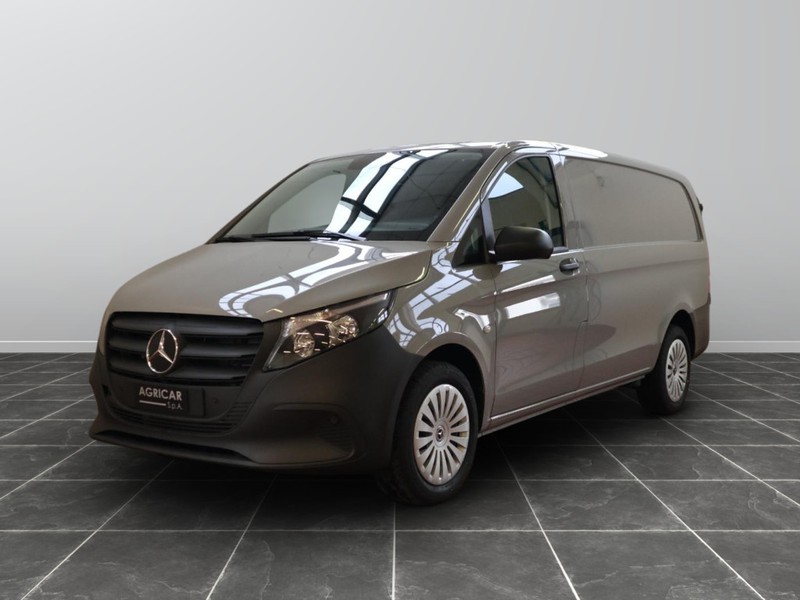 1 - Mercedes Vans Vito 114 cdi long pro