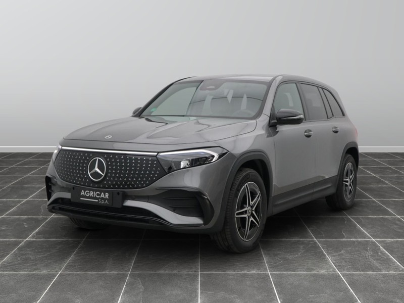 1 - Mercedes EQB 250+ amg line advanced