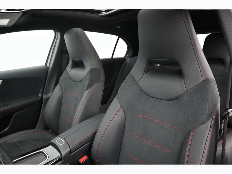 7 - Mercedes Classe A 250 e plug-in-hybrid amg line premium speedshift dct amg 8g