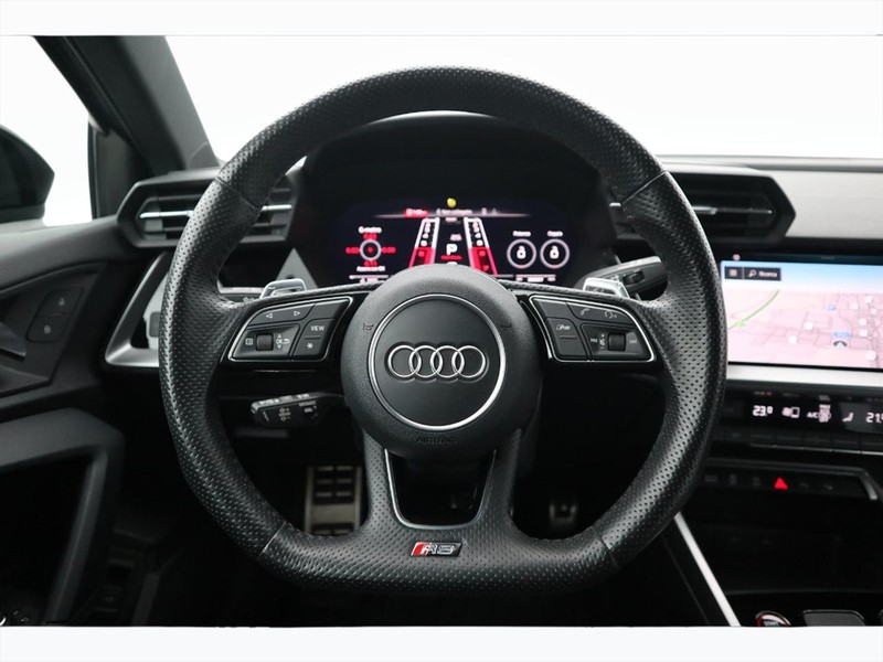 19 - Audi RS3 sportback 2.5 tfsi quattro s tronic