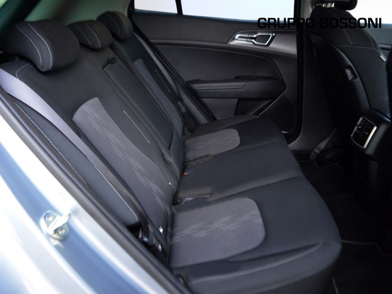 7 - Kia Sportage 1.6 crdi mhev style imt