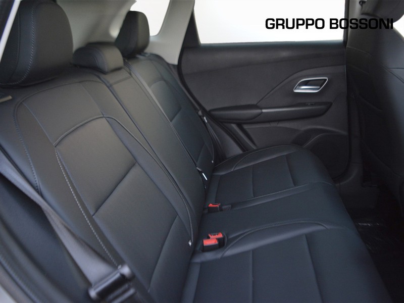 7 - Mg ZS 1.5 hybrid+ luxury auto