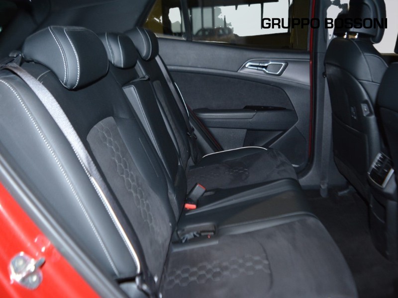 7 - Kia Sportage 1.6 crdi mhev gt-line plus awd dct