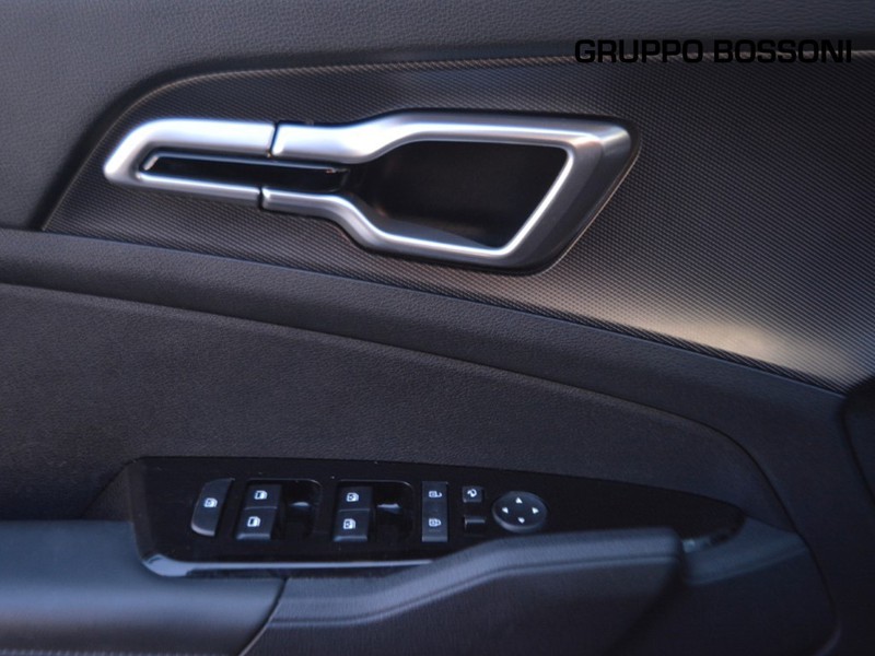 13 - Kia Sportage 1.6 t-gdi phev style awd at6