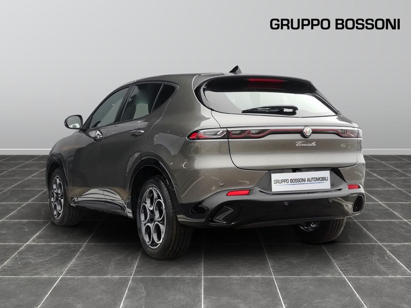 7 - Alfa Romeo Tonale 1.5 hybrid 160cv sprint tct7