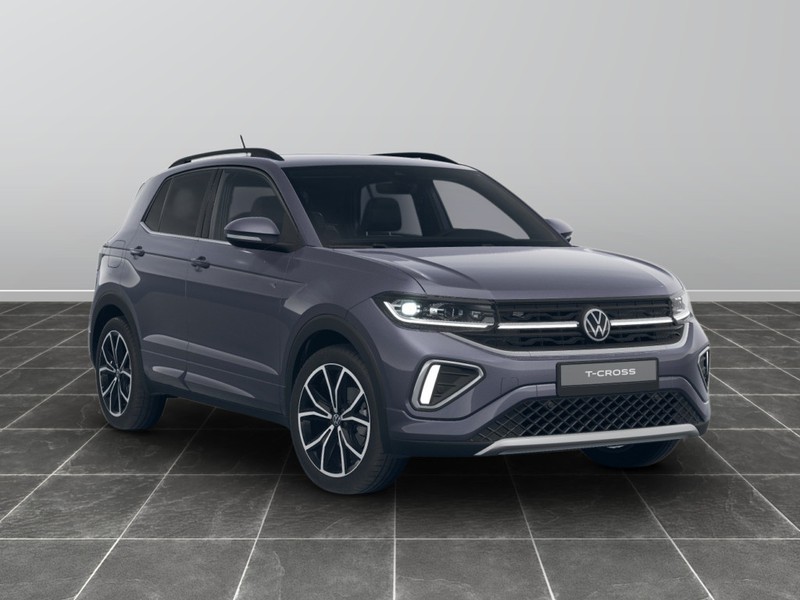 7 - Volkswagen T-Cross 1.0 tsi 115cv r-line plus dsg