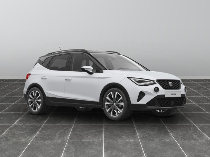 1 - Seat Arona 1.0 ecotsi 95cv black edition