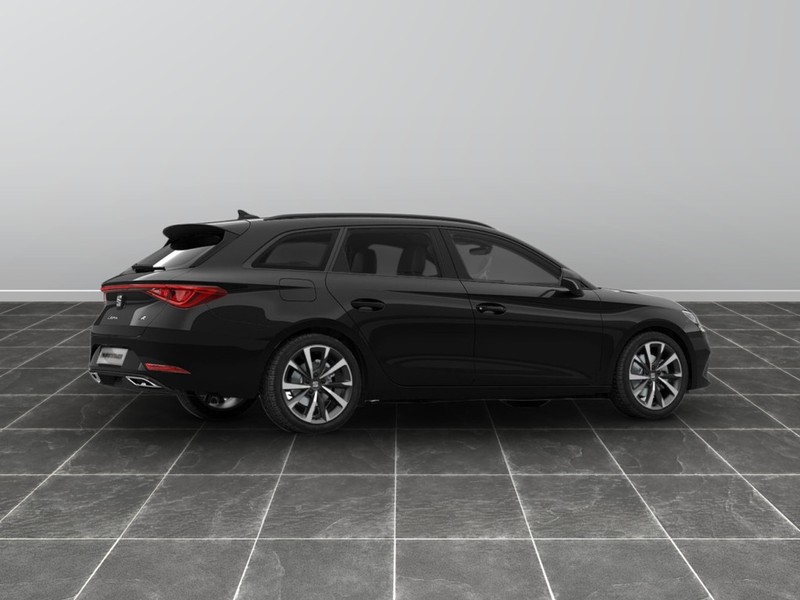 7 - Seat Leon sportstourer 1.5 hybrid 150cv fr dsg