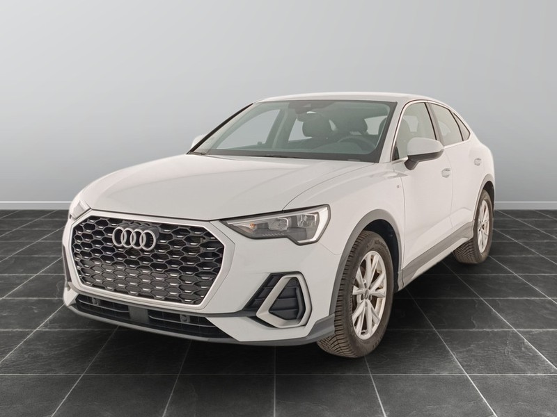 1 - Audi Q3 sportback 35 2.0 tdi s line edition s tronic
