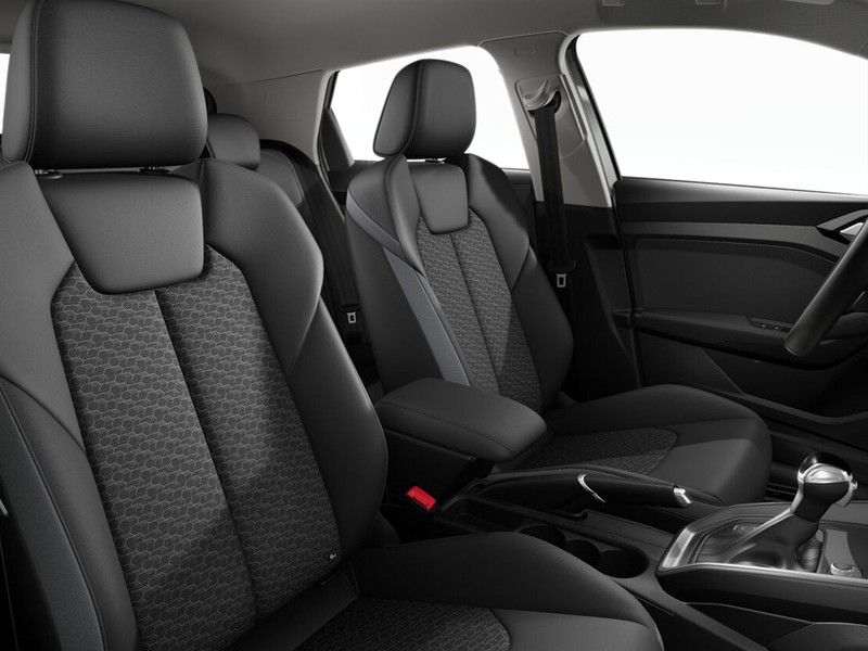 7 - Audi A1 sportback 30 1.0 tfsi 116cv s line edition s tronic