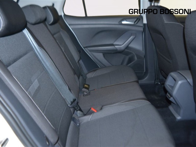 7 - Volkswagen T-Cross 1.0 tsi advanced dsg