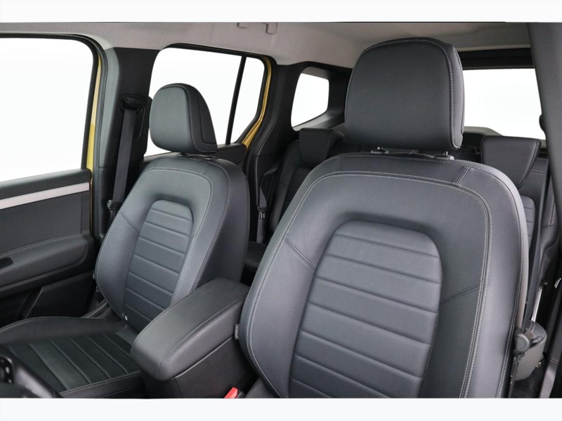 7 - Mercedes Vans Classe T long 180 d premium 7g-dct