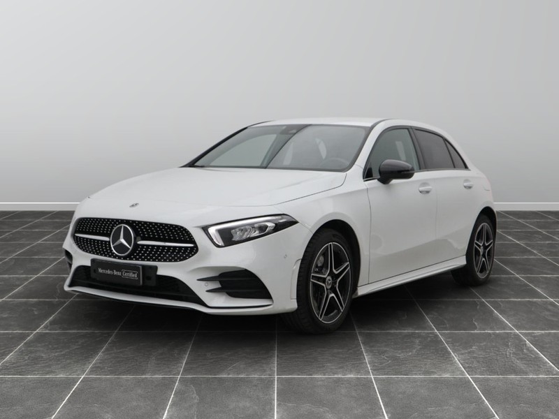 1 - Mercedes Classe A 250 e plug in hybrid (e eq-power) premium 8g-dct