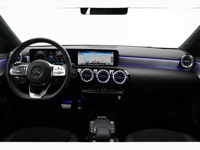 13 - Mercedes Classe A 250 e plug in hybrid (e eq-power) premium 8g-dct