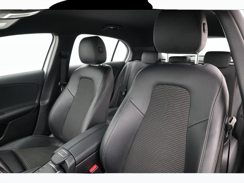 7 - Mercedes Classe A 180 d sport