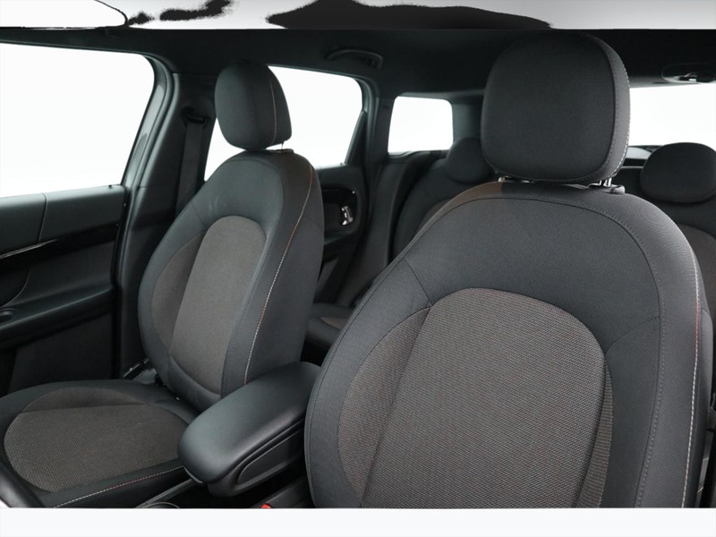 7 - Mini Countryman 2.0 twin power turbo cooper d hype steptronic my18