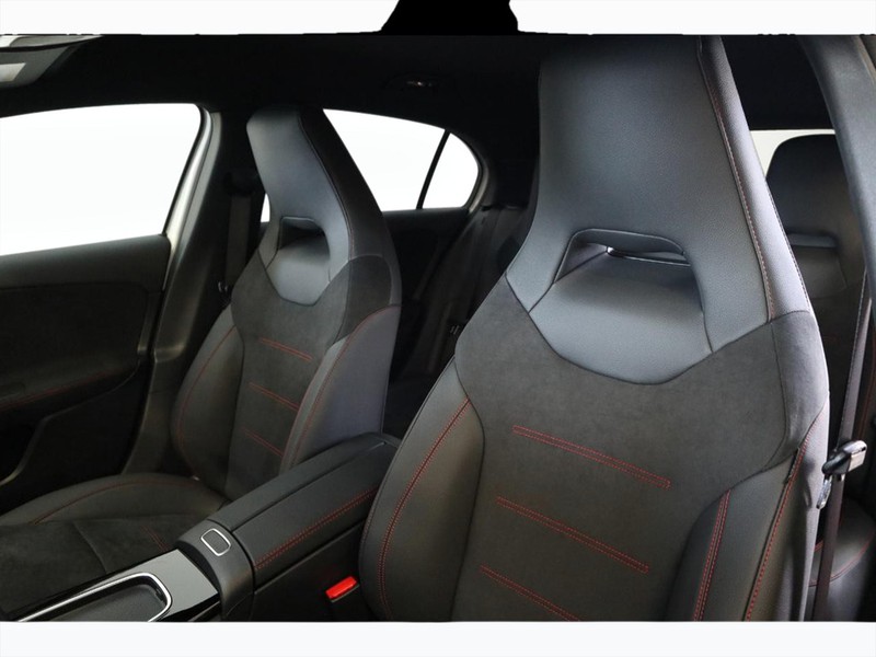 7 - Mercedes Classe A 250 e plug-in-hybrid amg line advanced plus speedshift dct amg 8g