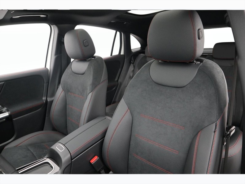 7 - Mercedes GLA 200 d amg line advanced plus 4matic 8g-dct