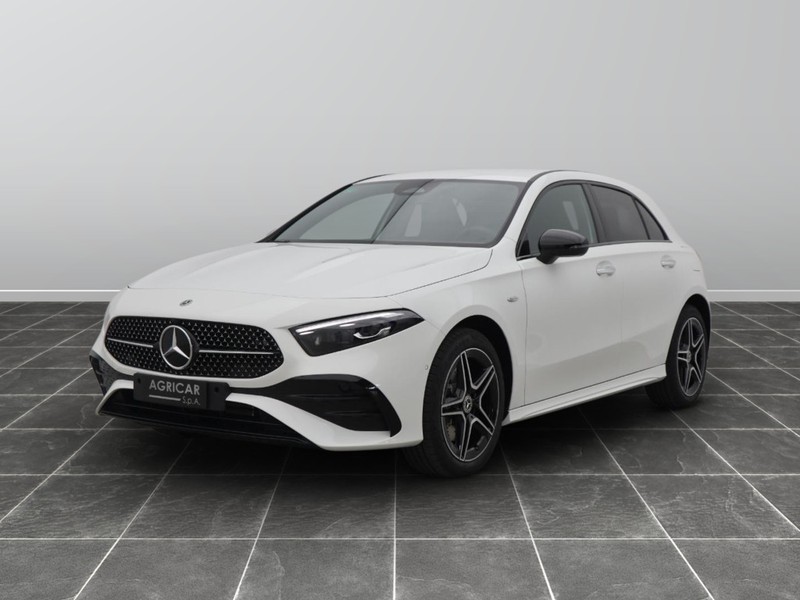 1 - Mercedes Classe A 250 e plug-in-hybrid amg line advanced plus speedshift dct amg 8g
