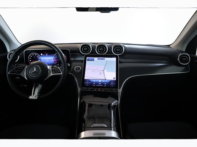 13 - Mercedes GLC suv 220 d advanced 4matic 9g-tronic